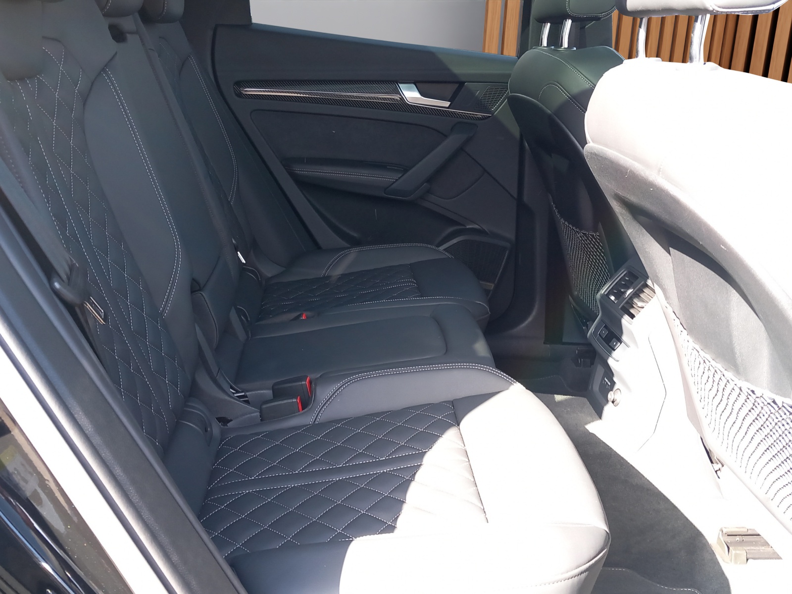 AUDI Q5 2.0 40 TDI S Line quattro S-Tronic-image-18