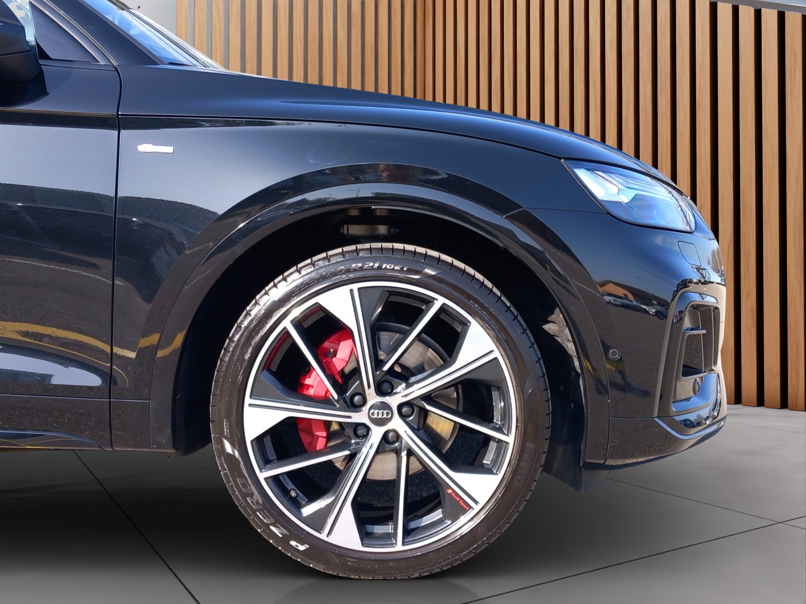 AUDI Q5 2.0 40 TDI S Line quattro S-Tronic-image-26