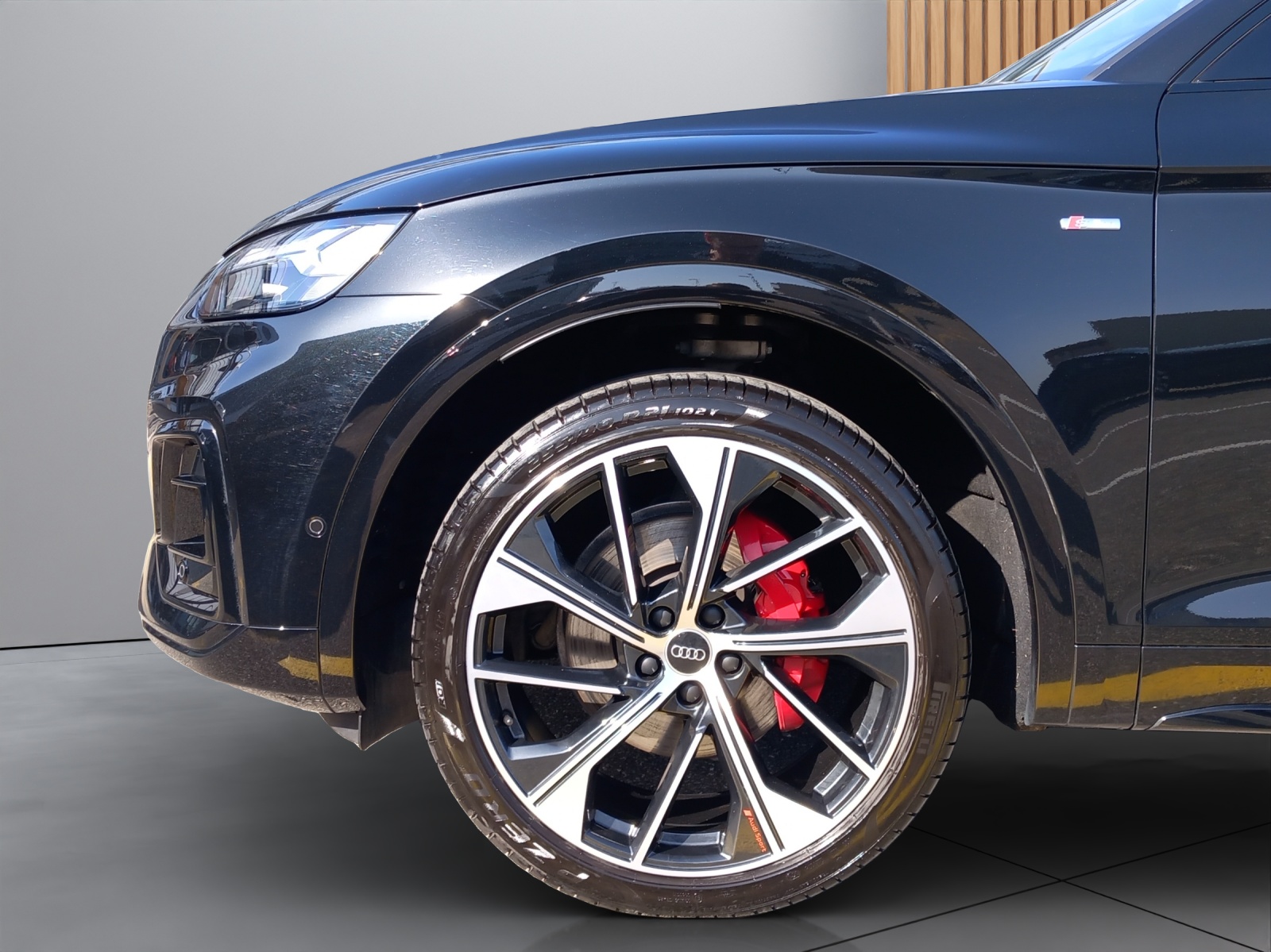 AUDI Q5 2.0 40 TDI S Line quattro S-Tronic-image-23