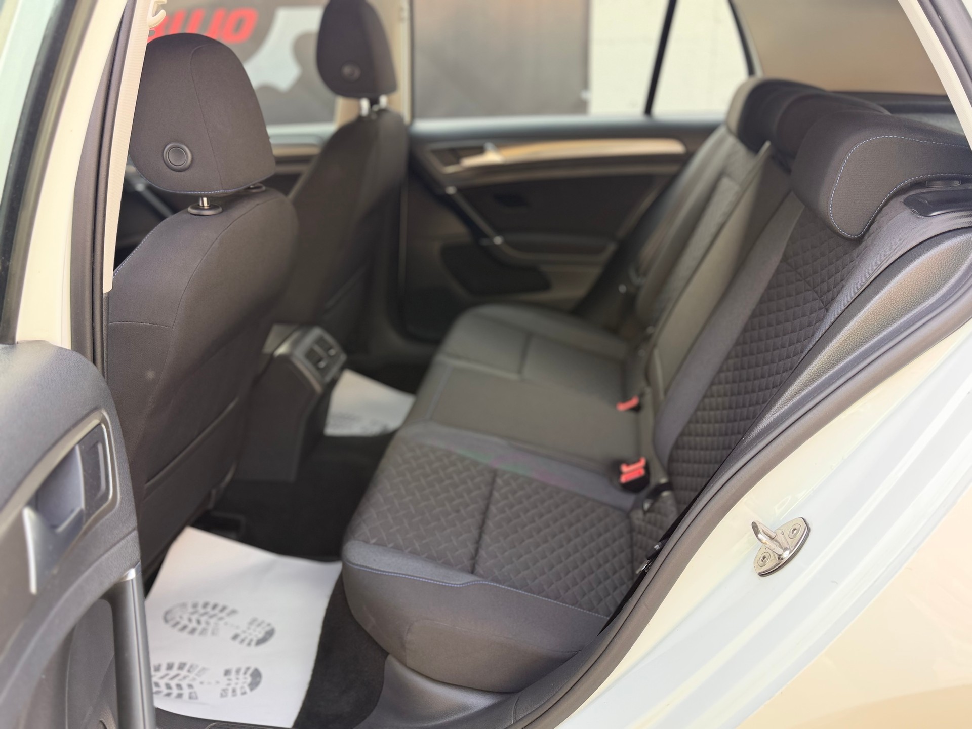 VW Golf 1.5 TSI EVO Comfortline DSG-image-22