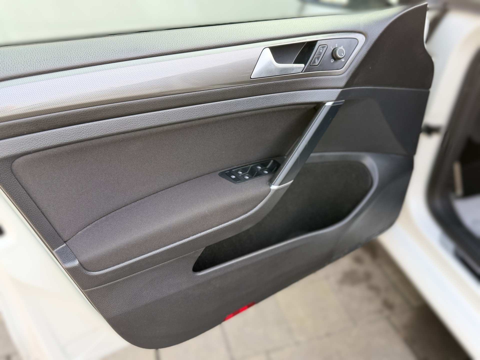 VW Golf 1.5 TSI EVO Comfortline DSG-image-12