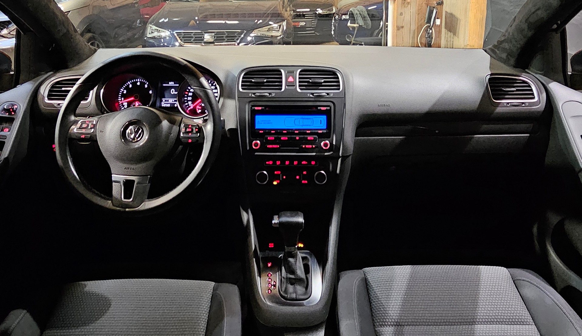 VW Golf 1.4 TSI Comfortline DSG-image-12