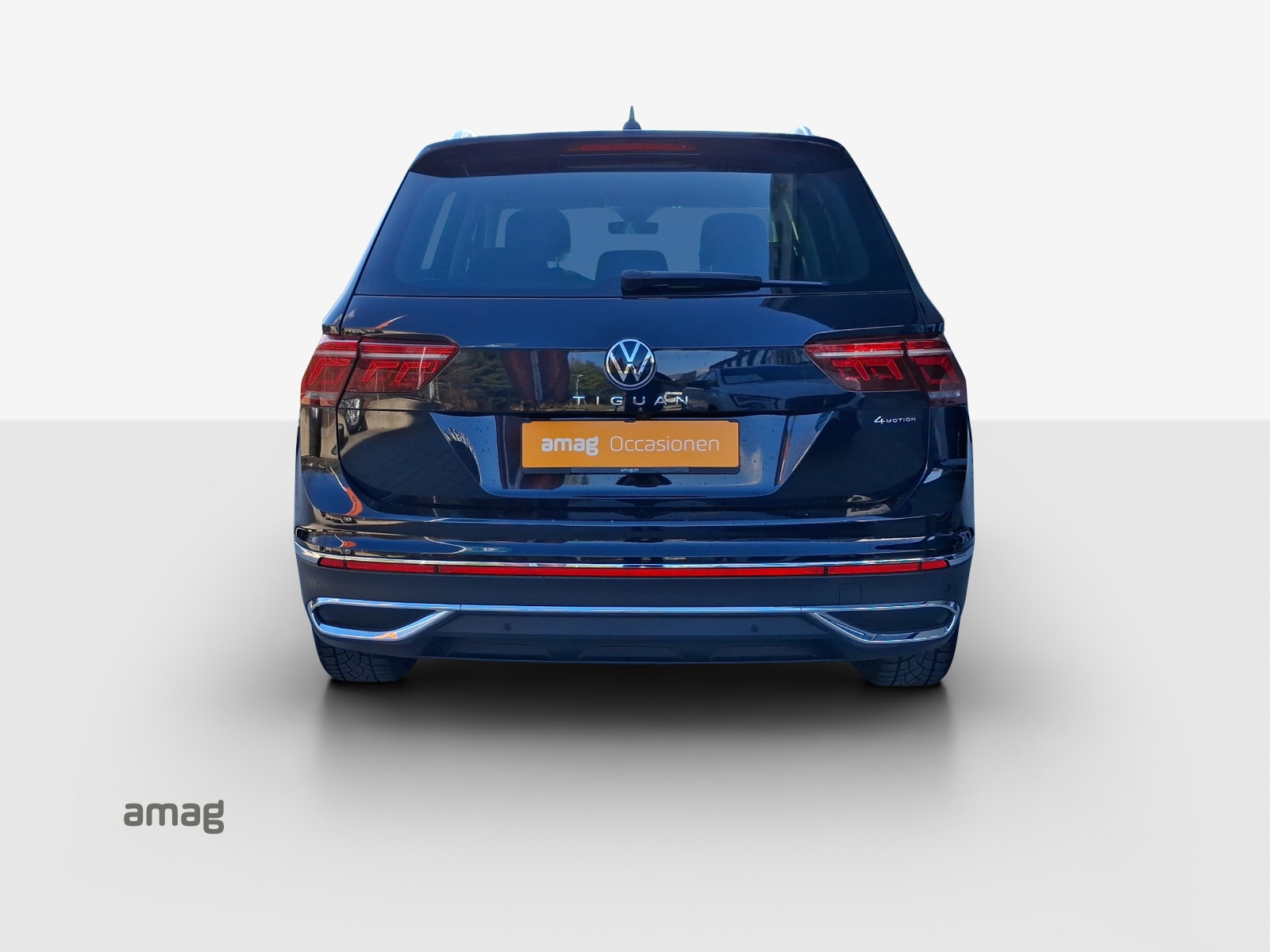VW Tiguan 2.0 TDI SCR Elegance 4Motion DSG-image-3