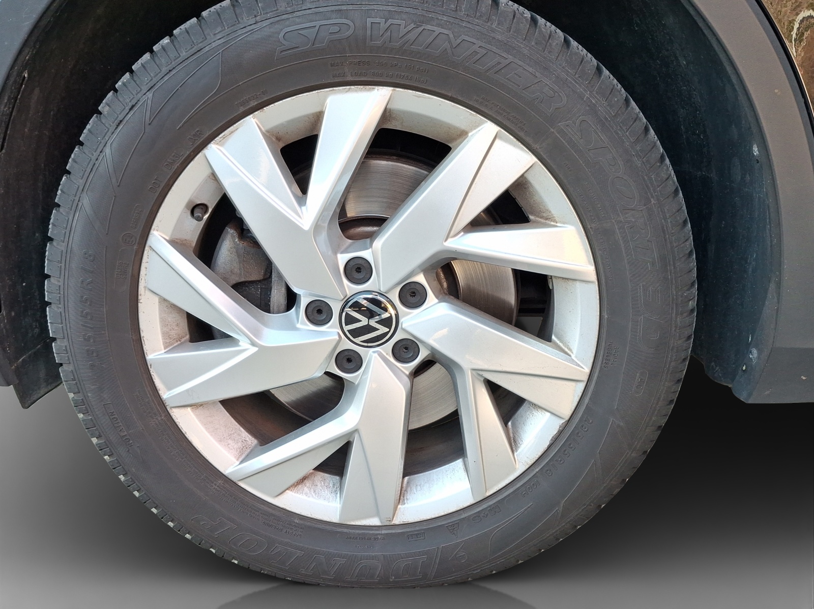 VW Tiguan 2.0 TDI SCR Elegance 4Motion DSG-image-14