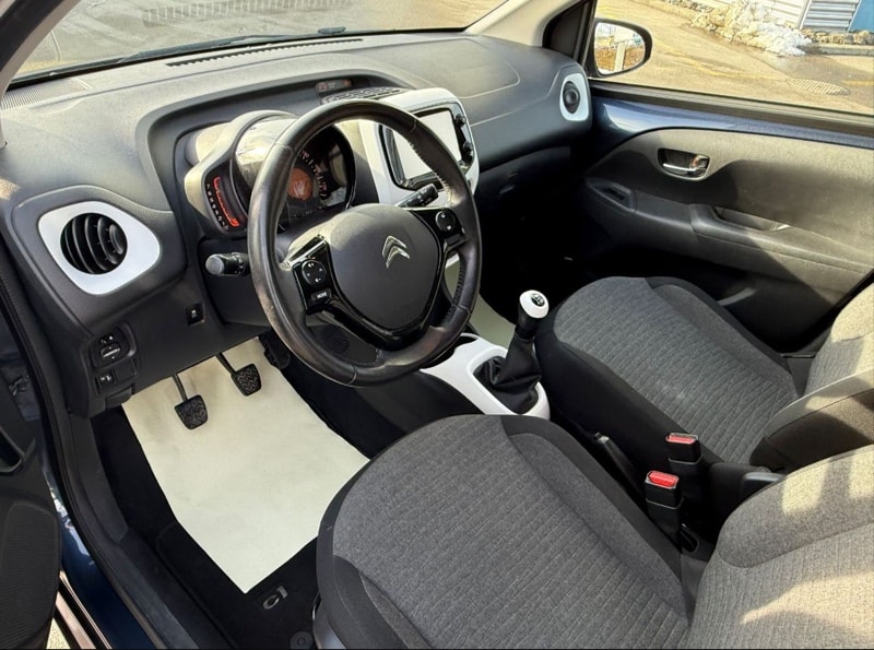CITROEN C1 1.2 VTi Feel Edition-image-8