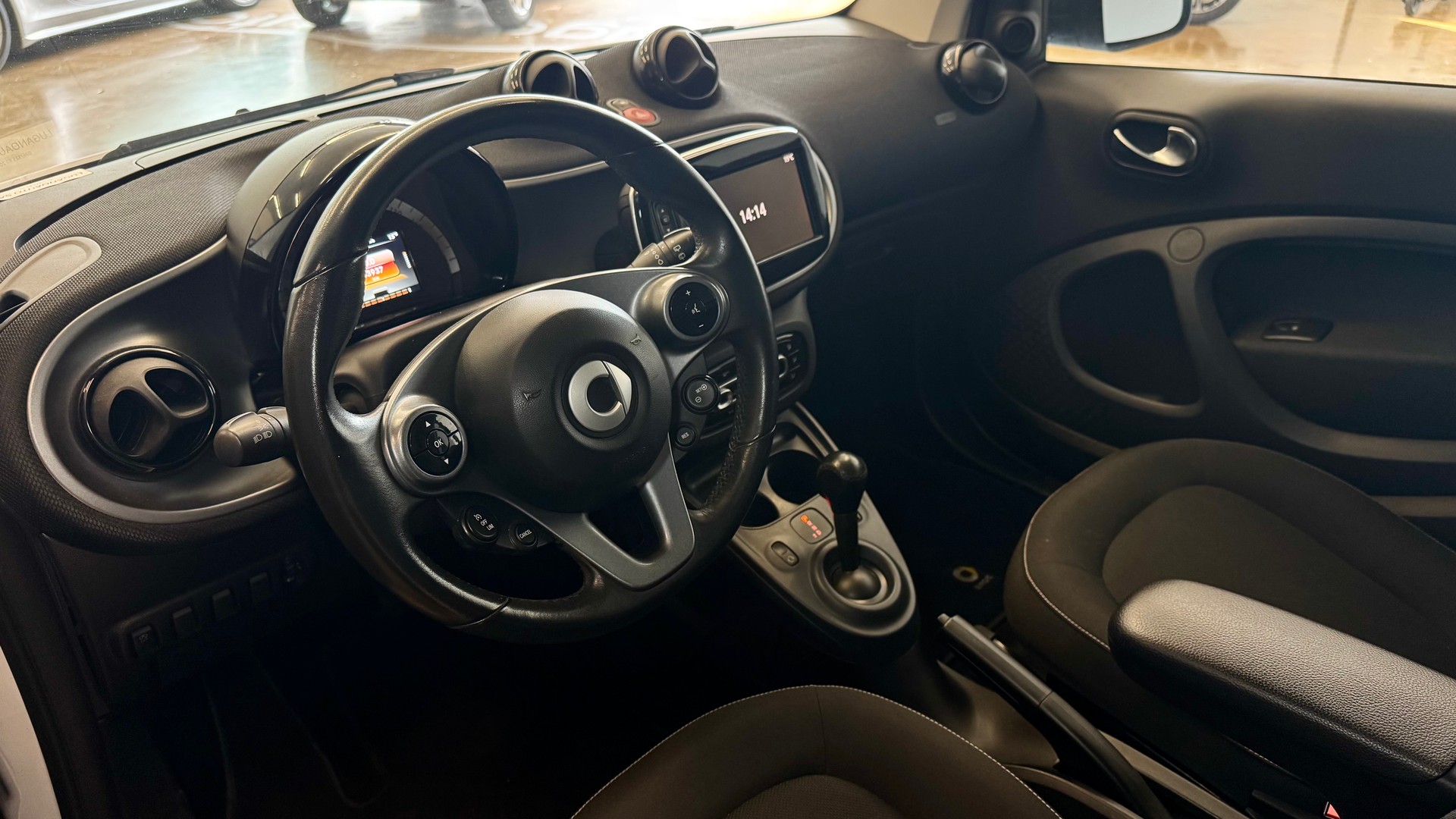 SMART fortwo passion twinmatic-image-4