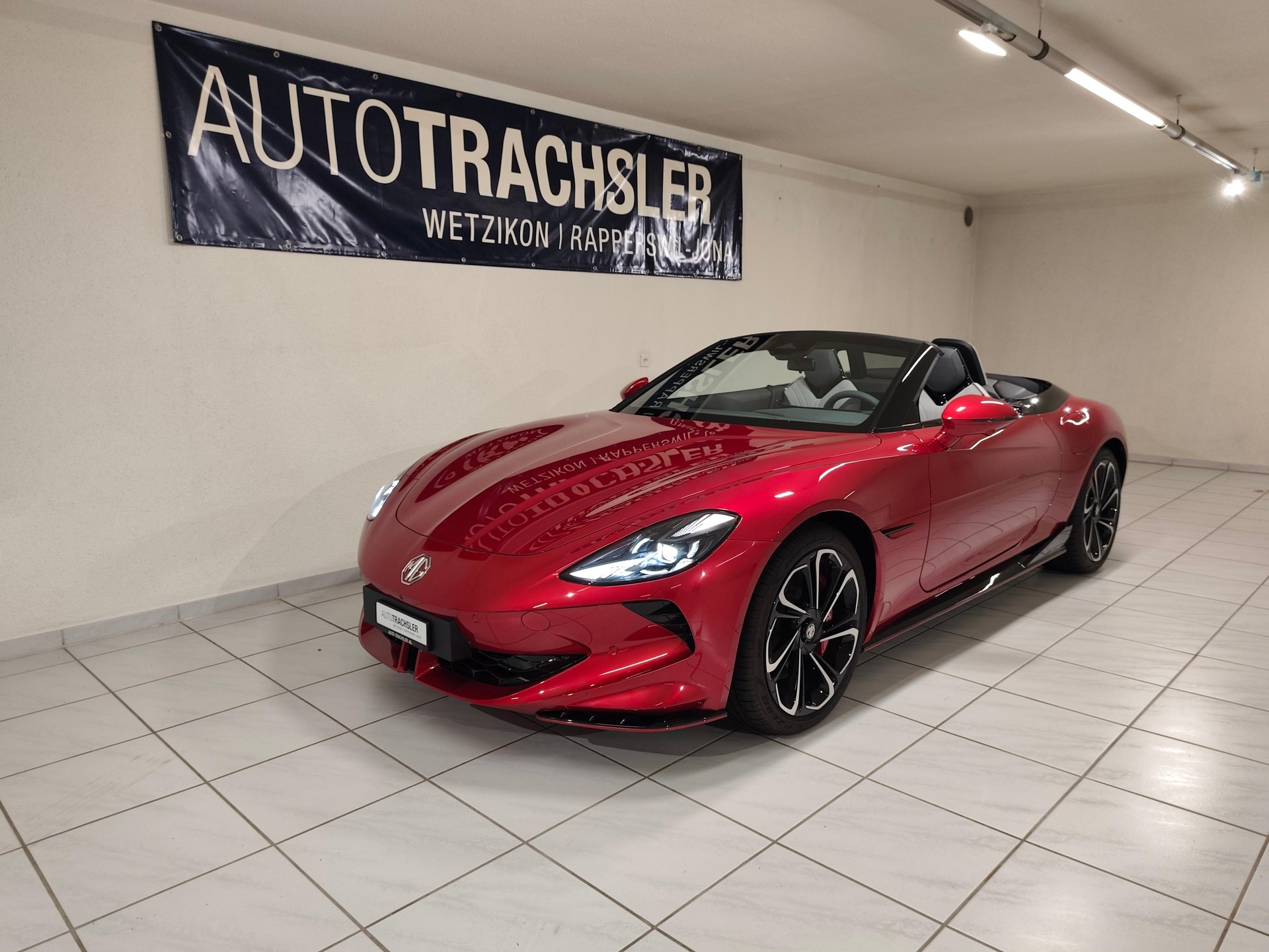 MG Cyberster 77kWh 4WD-image-3