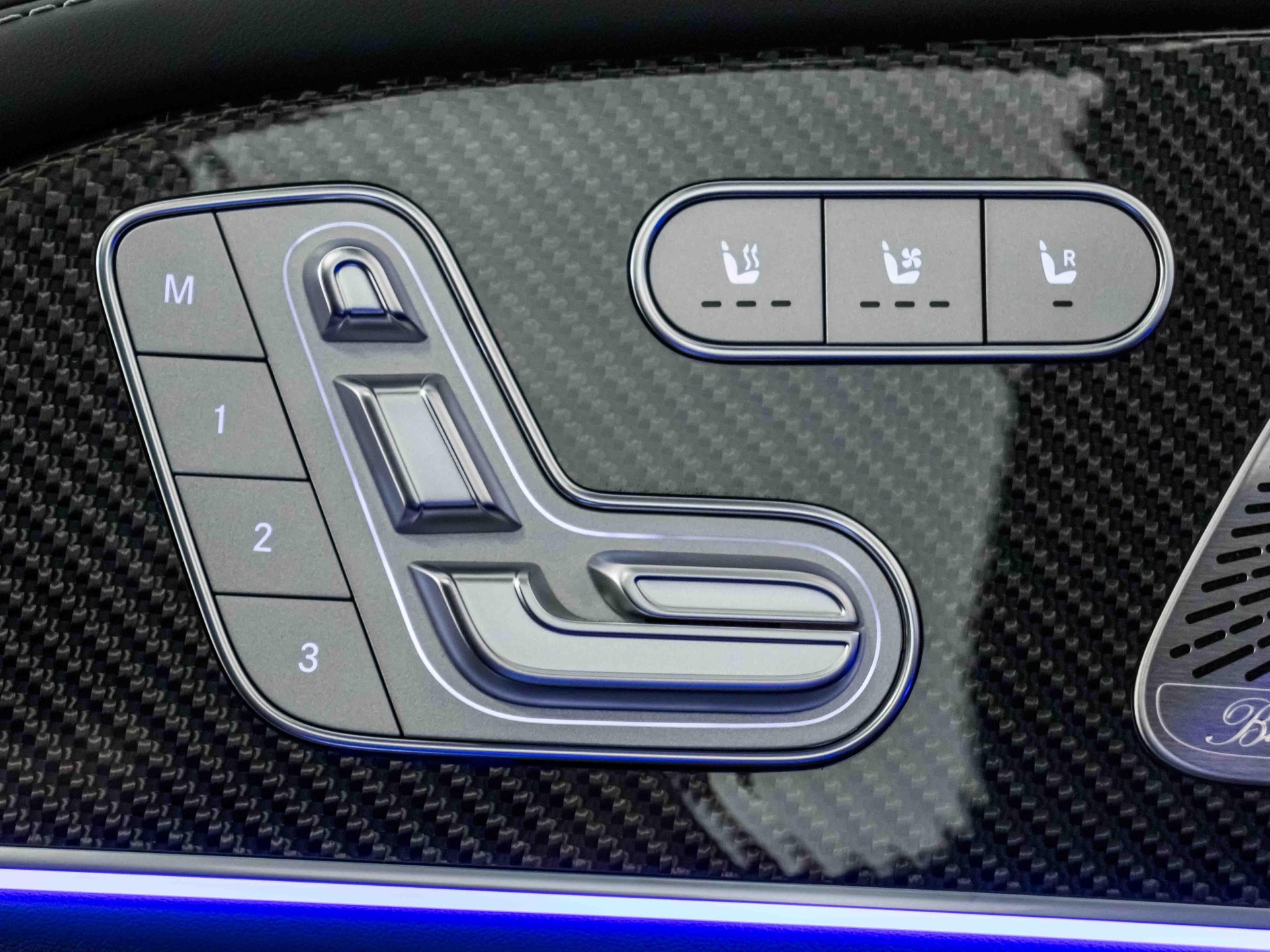 MERCEDES-BENZ GLS 63 AMG 4MATIC+-image-12