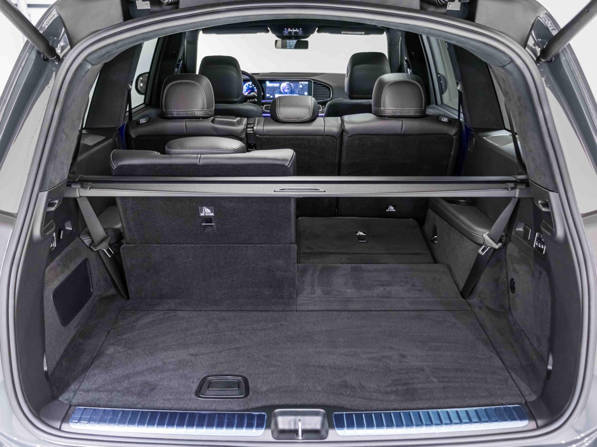MERCEDES-BENZ GLS 63 AMG 4MATIC+-image-13