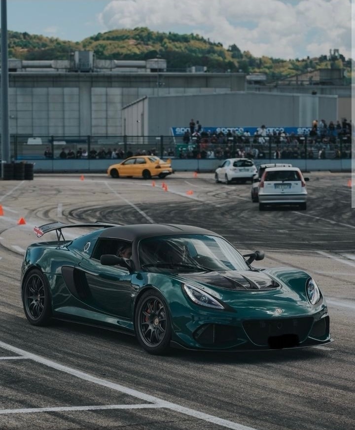 LOTUS Exige Sport 420 Final Edition-image-3