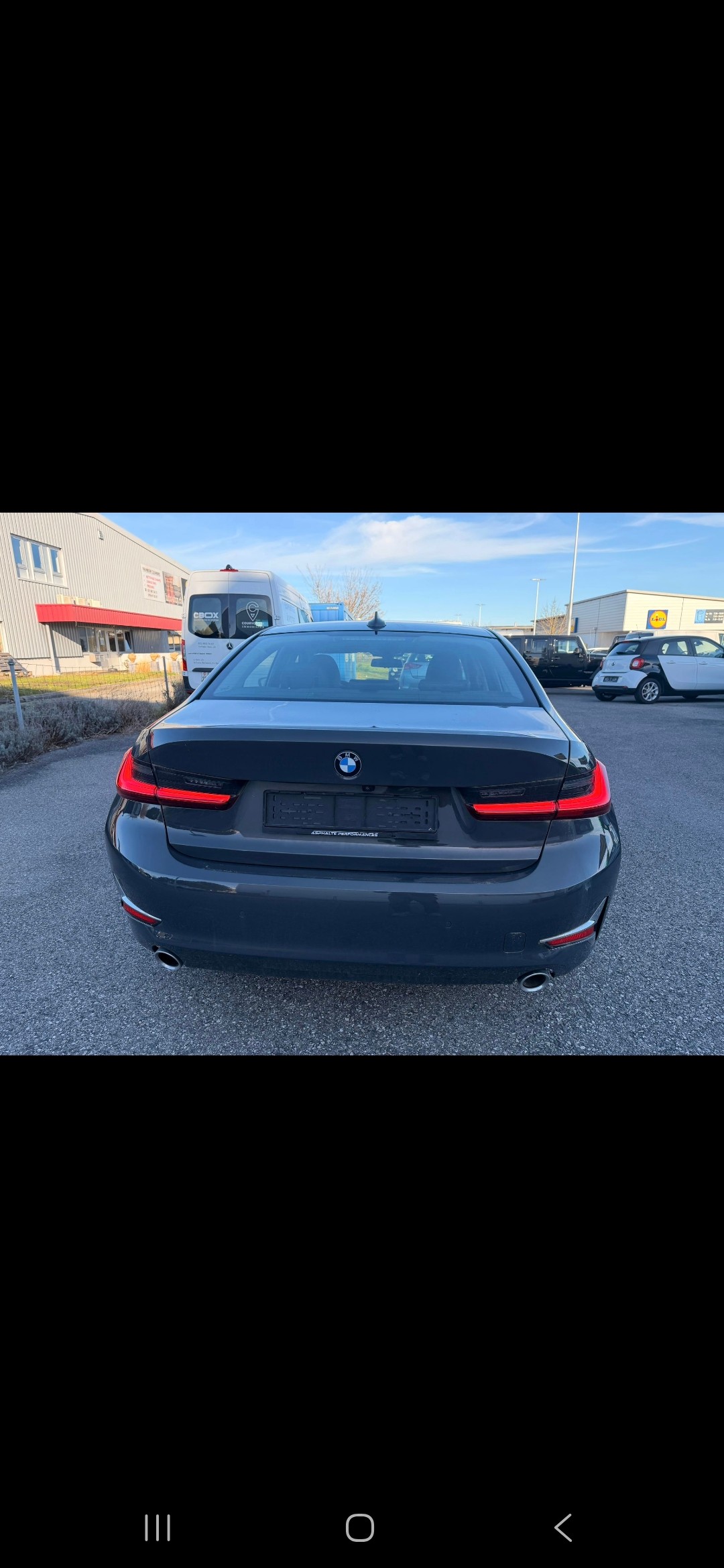 BMW 330i xDrive Steptronic Sport Line-image-5
