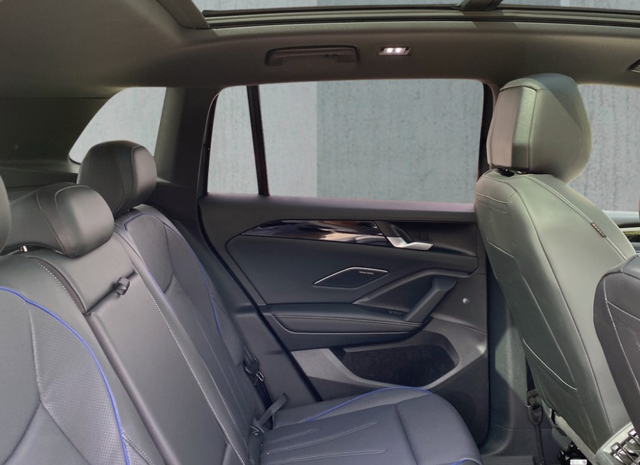 VW Tiguan 1.5 TSI evo2 eHybrid R-Line DSG-image-6