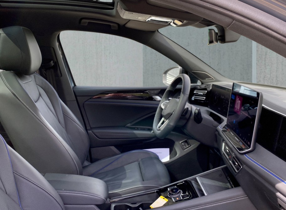 VW Tiguan 1.5 TSI evo2 eHybrid R-Line DSG-image-7