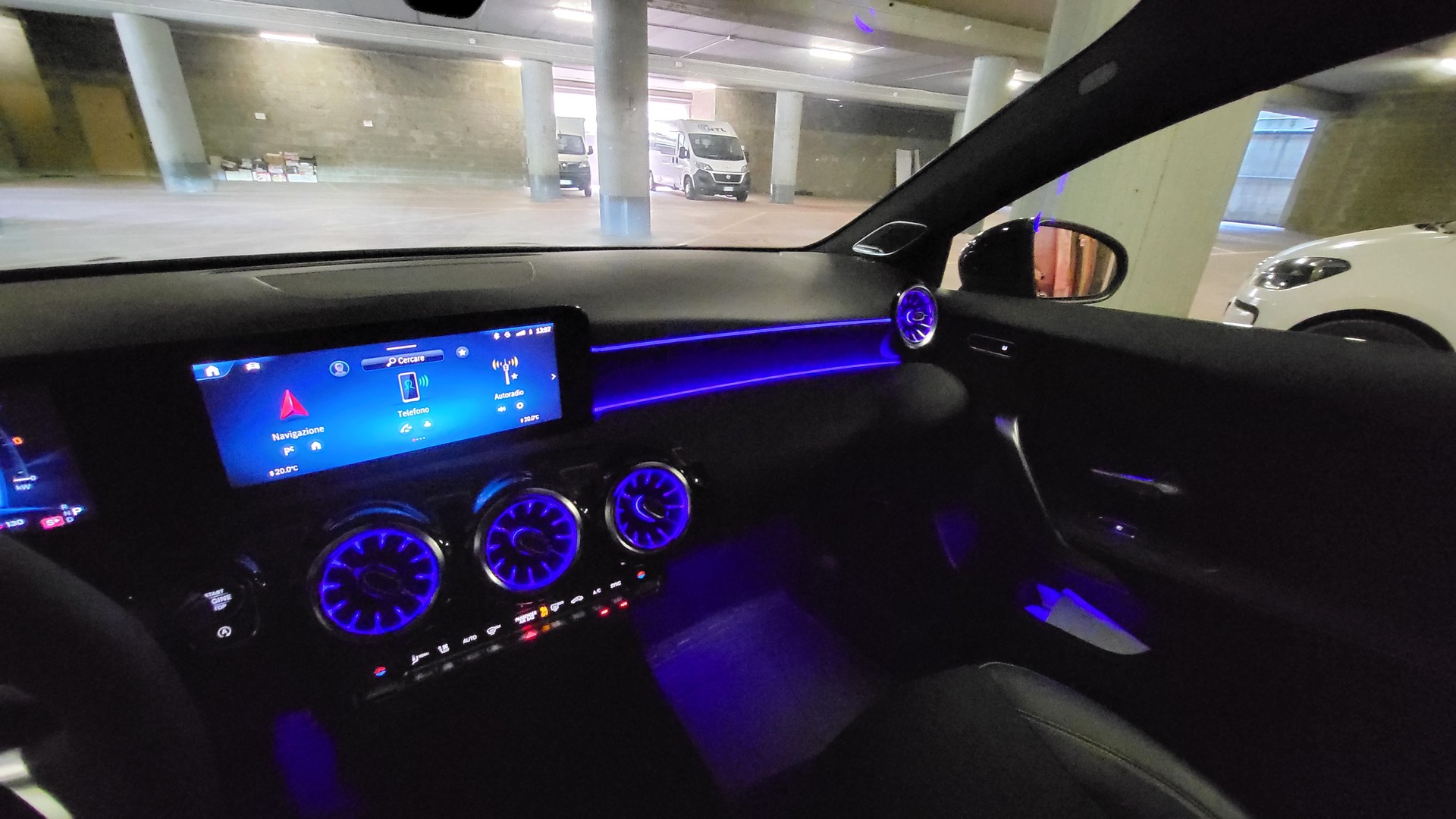 MERCEDES-BENZ S-image-12