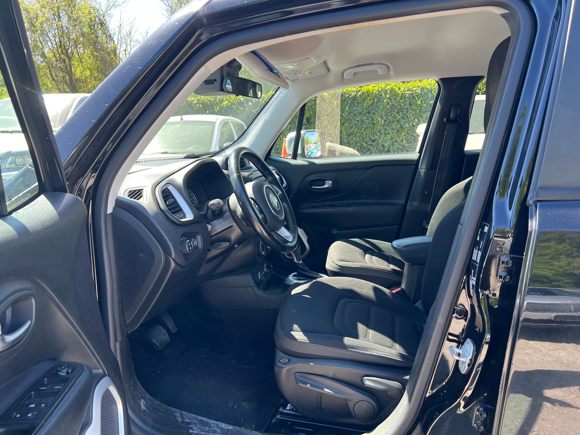 JEEP Renegade 2.0 CRD Limited AWD + Low Range 9ATX-image-5