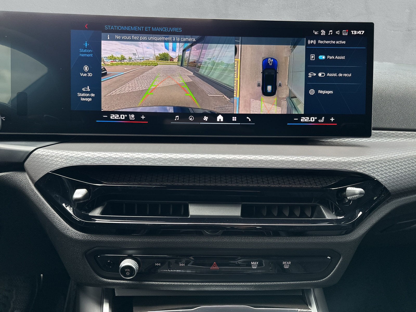 BMW M3 Touring xDrive Competition M**Action de leasing à 1.9%**-image-14