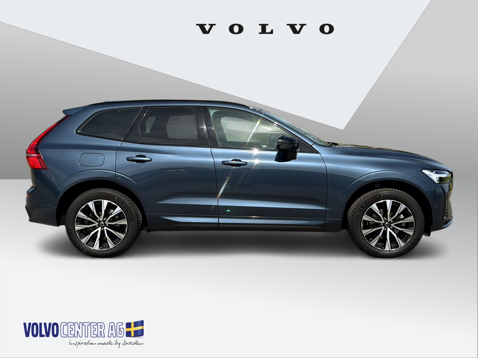 VOLVO XC60 2.0 B5 MH Plus Dark AWD-image-4
