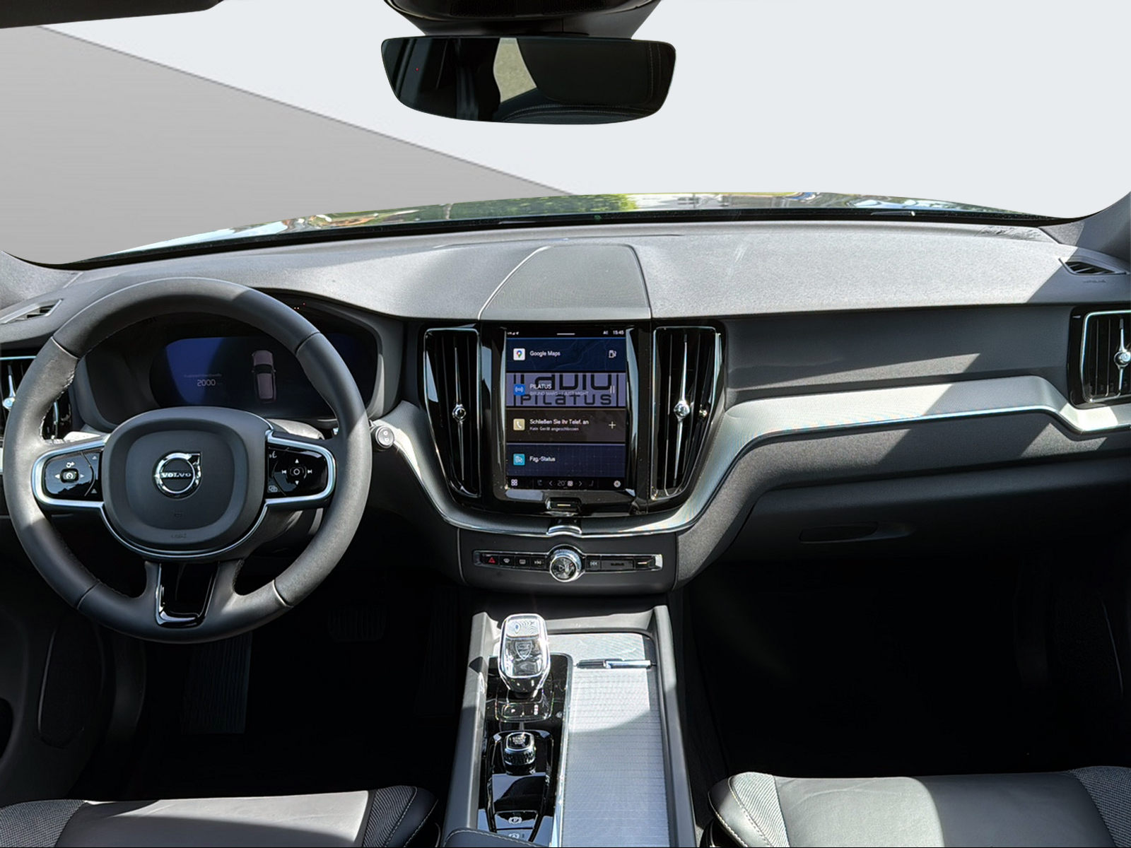 VOLVO XC60 2.0 B5 MH Plus Dark AWD-image-11