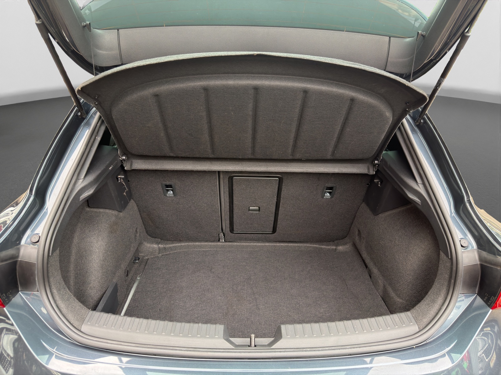 CUPRA 1.5 eTSI-image-13