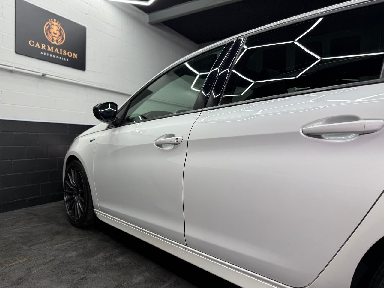 PEUGEOT 308 2.0 BlueHDI GT EAT8 | Facelift | GT | CH-Fahrzeug-image-8