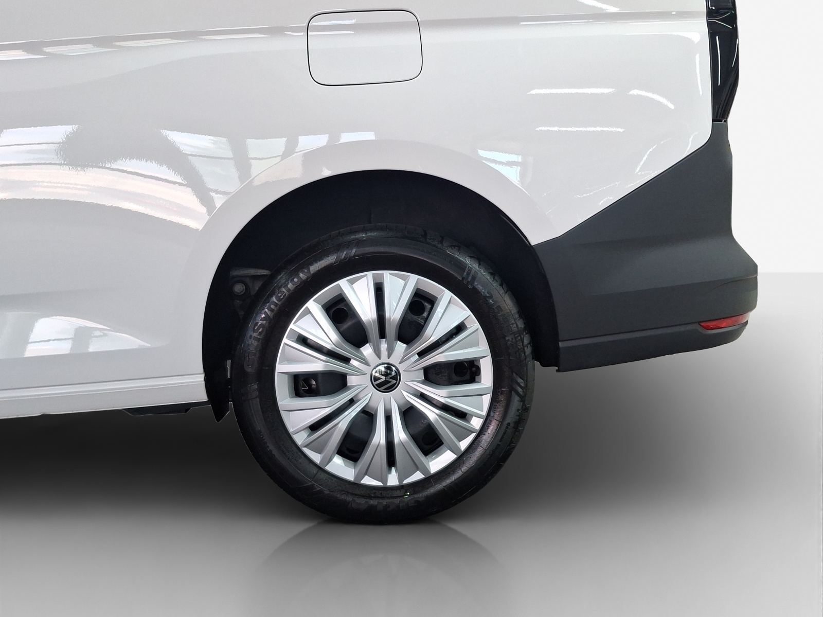 VW Caddy Cargo 2.0TDI Maxi 4Motion-image-13