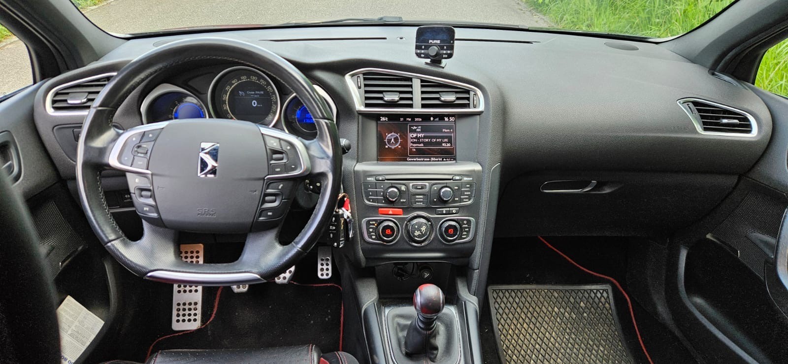 DS AUTOMOBILES DS4 1.6 THP Sport Chic-image-4