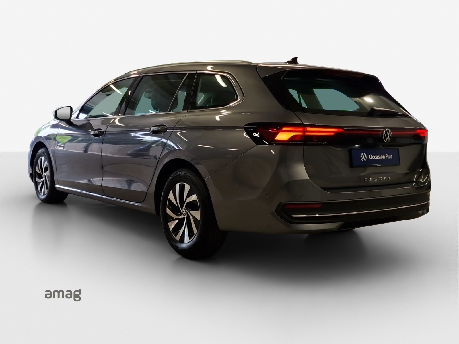 VW Passat Variant 2.0 TDI evo Business DSG-image-2