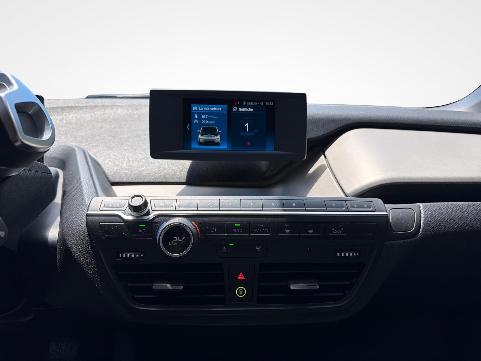 BMW i3 120 Ah-image-17