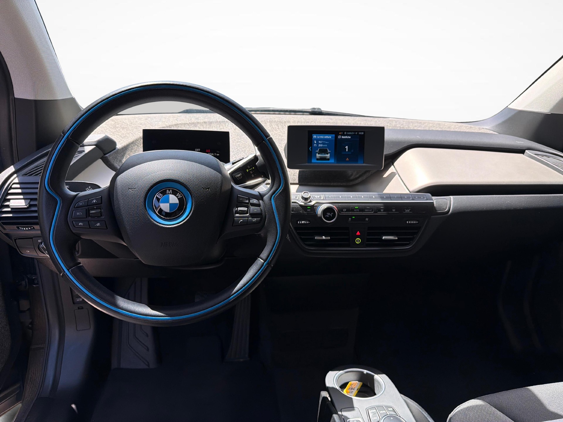 BMW i3 120 Ah-image-15
