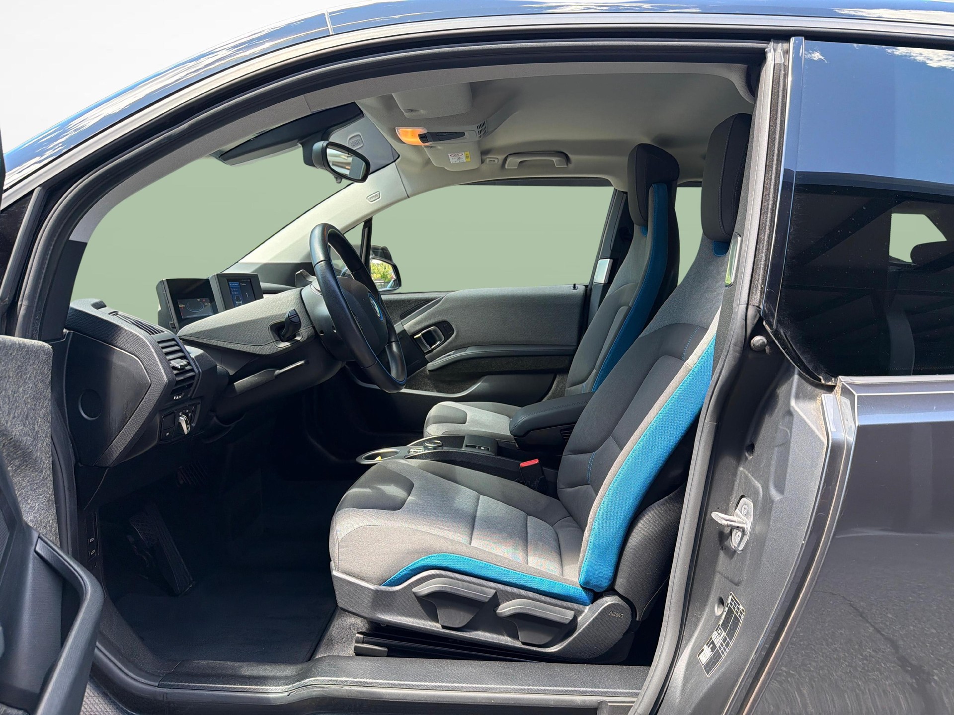 BMW i3 120 Ah-image-12