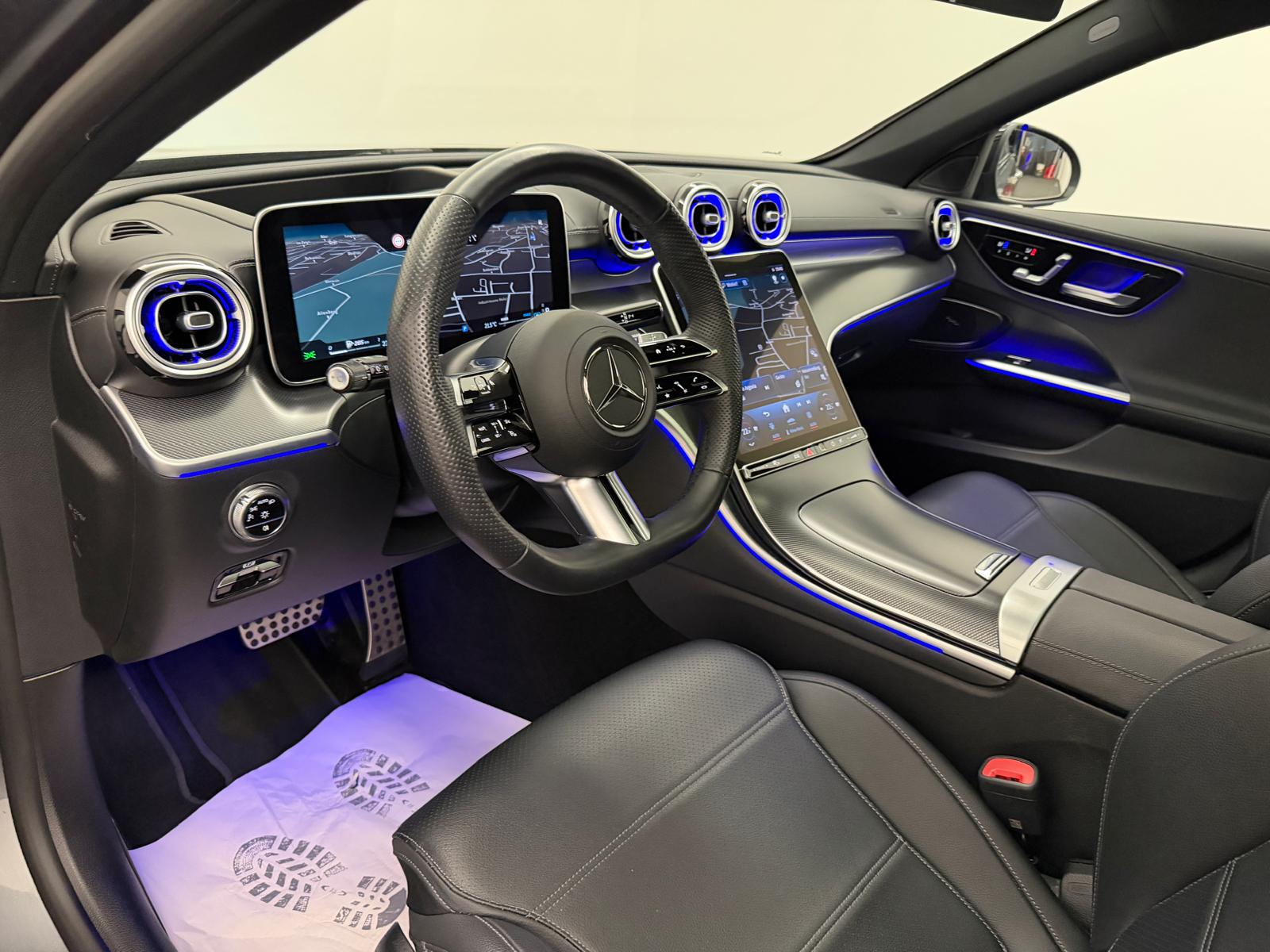 MERCEDES-BENZ C 220 d T 4Matic AMG Line-image-9