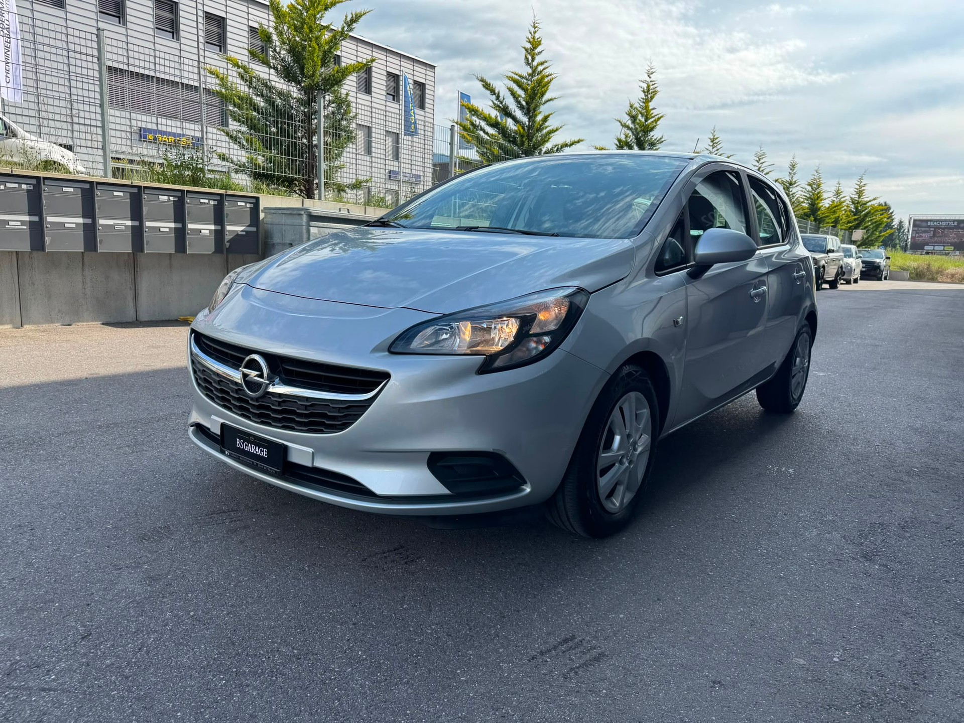 OPEL Corsa 1.4 TP Cosmo Automatic 1. Hand-image-1