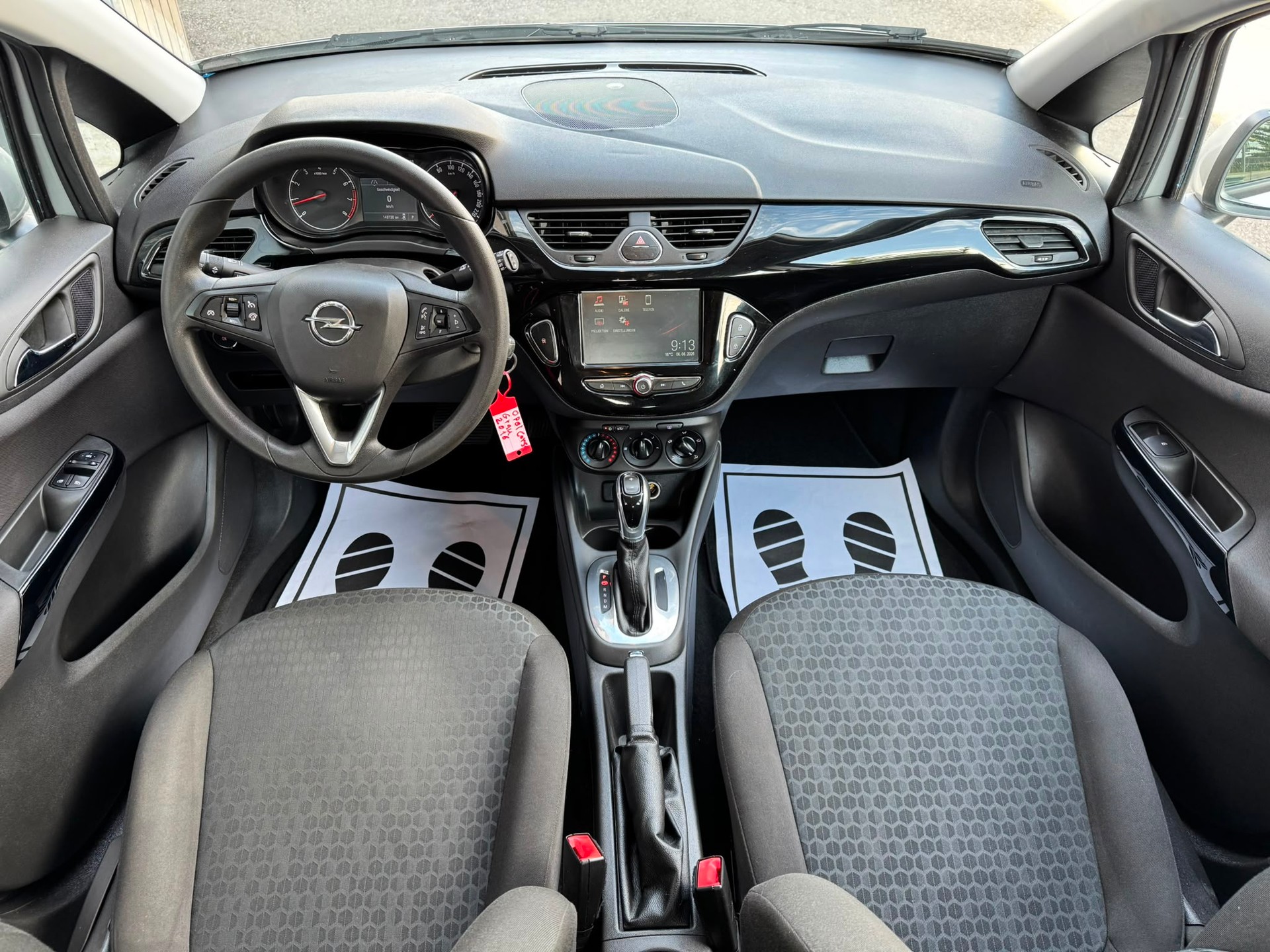 OPEL Corsa 1.4 TP Cosmo Automatic 1. Hand-image-8