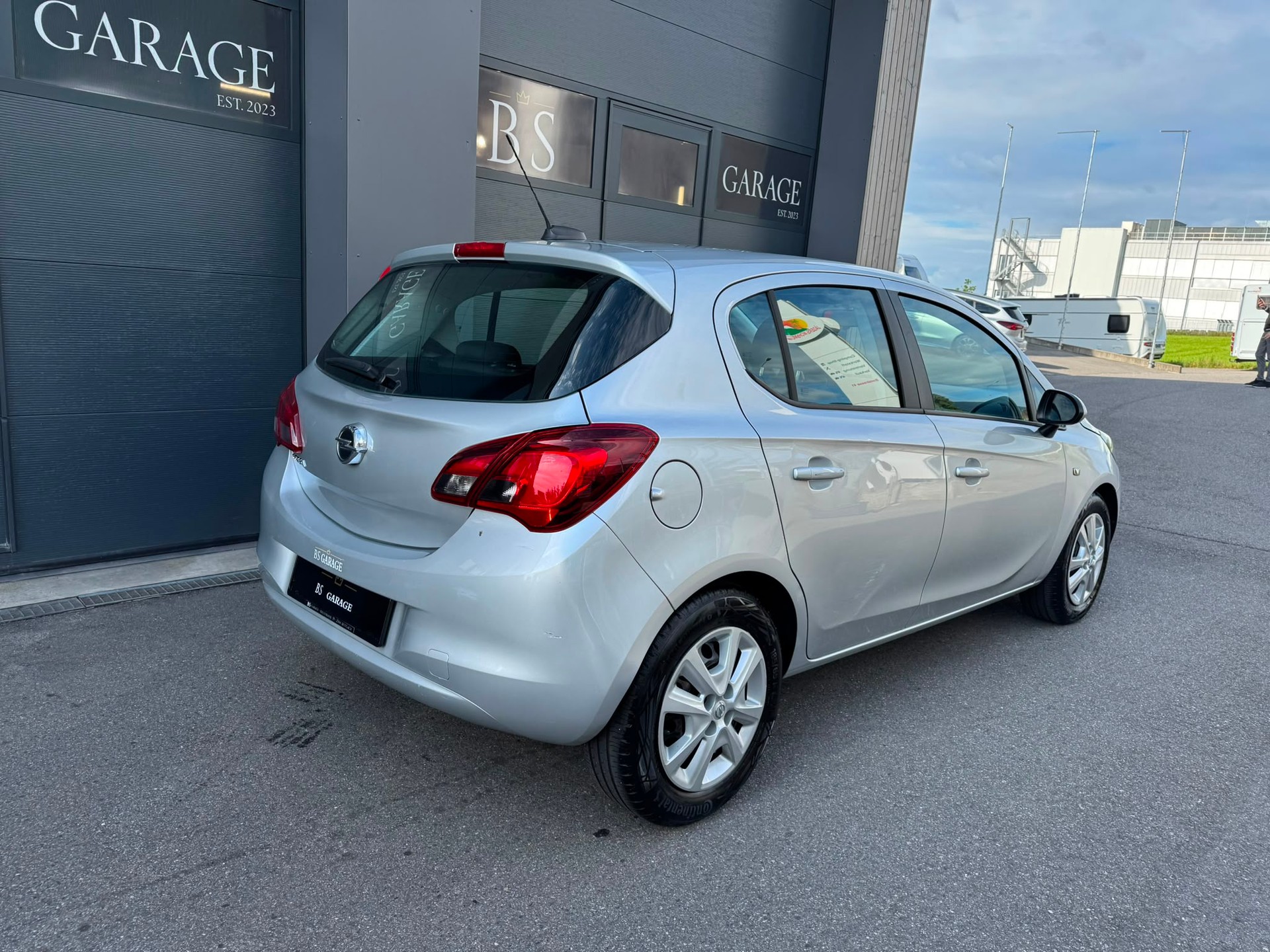 OPEL Corsa 1.4 TP Cosmo Automatic 1. Hand-image-4