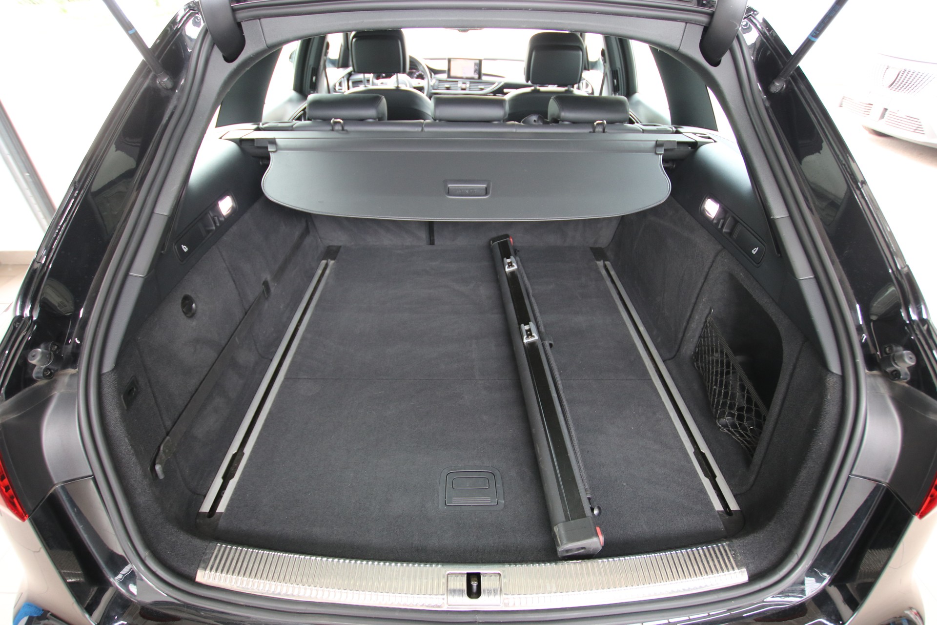 AUDI A6 Avant 3.0 BiTDI V6 qu. competition tiptronic-image-15