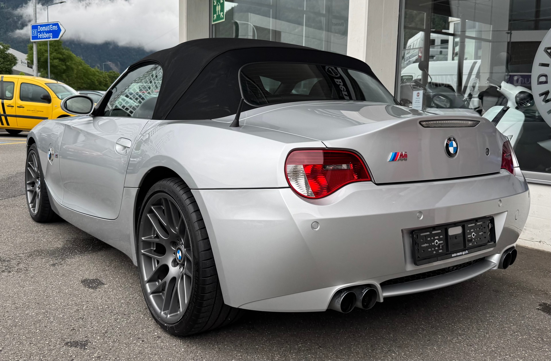 BMW Z4 M Roadster-image-3