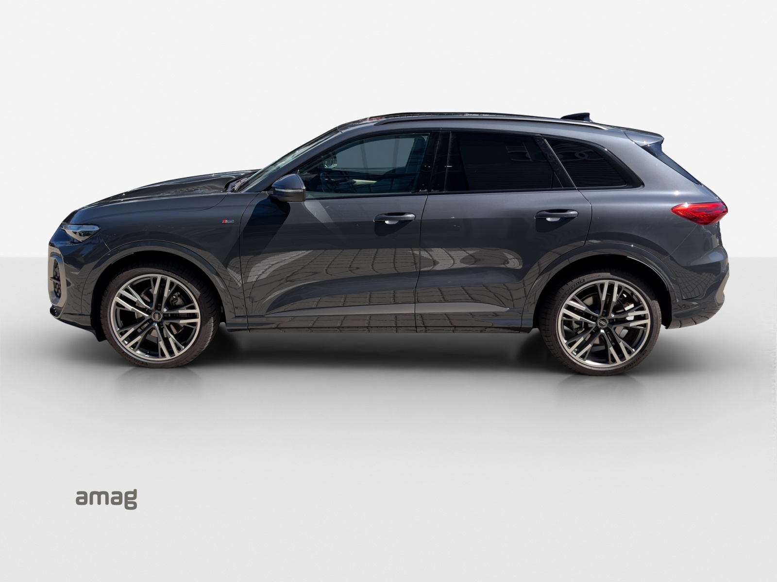 AUDI Q5 TFSI quatto 150 kW S-tronic-image-1