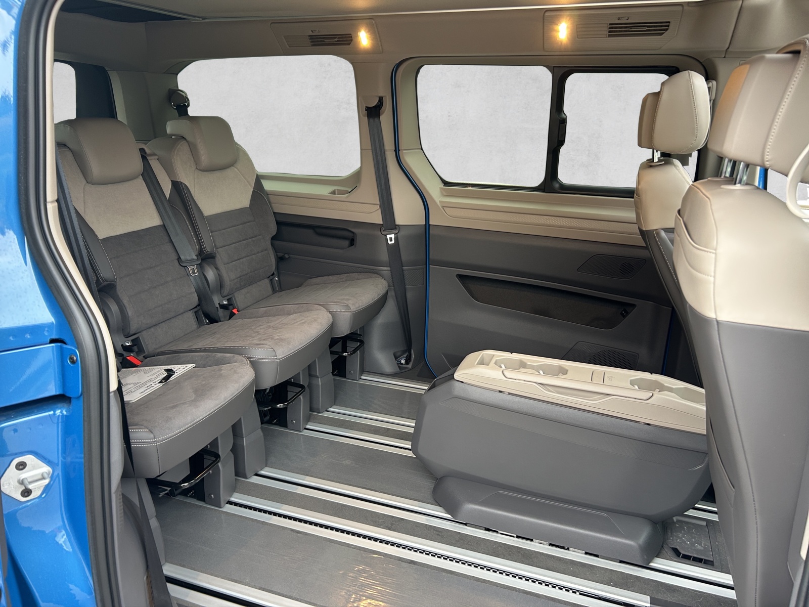 VW California eHybrid Beach 4Motion * 5 Sitzer *-image-9