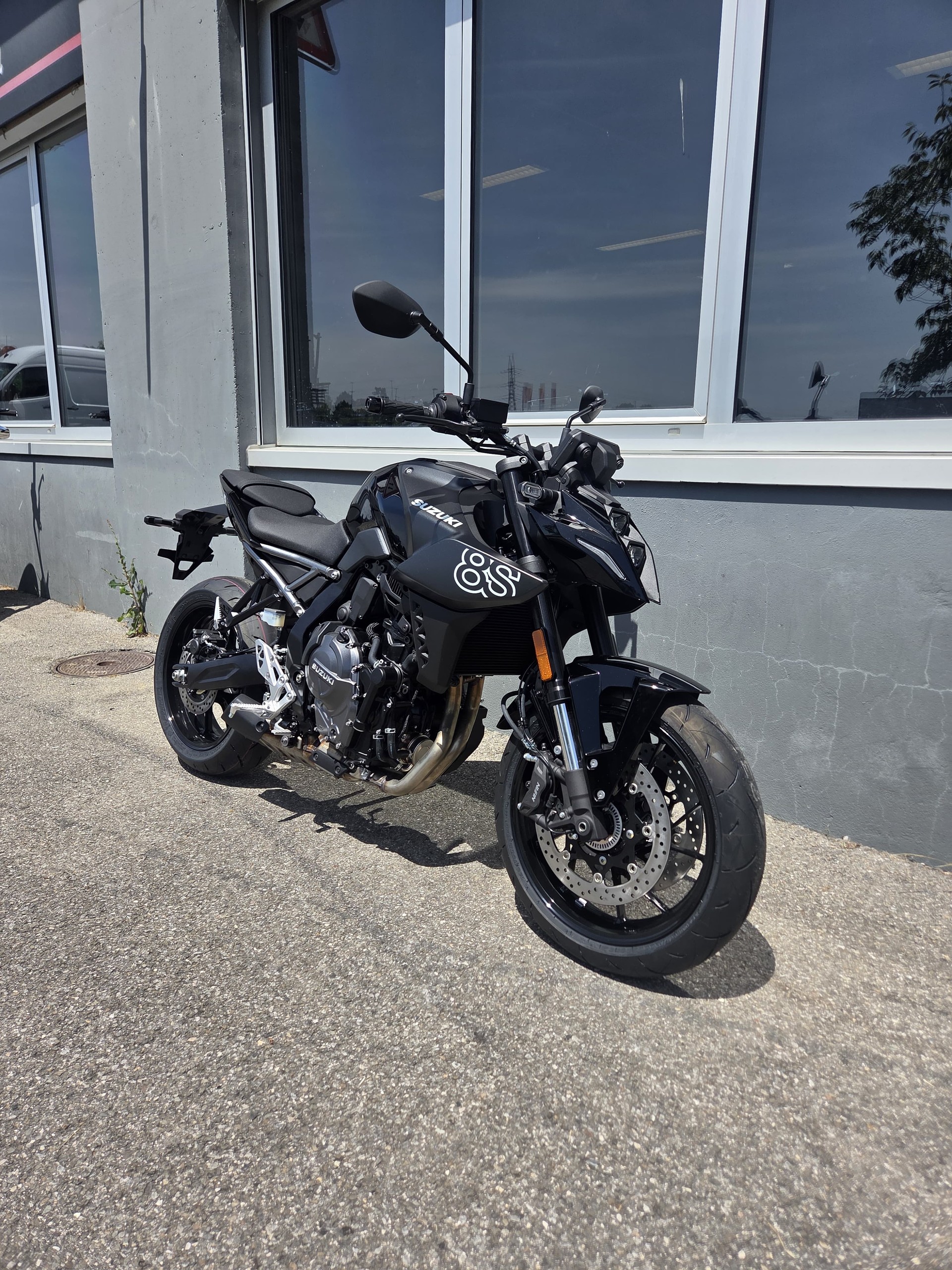 SUZUKI GSX 8 S (35kW)-image-2