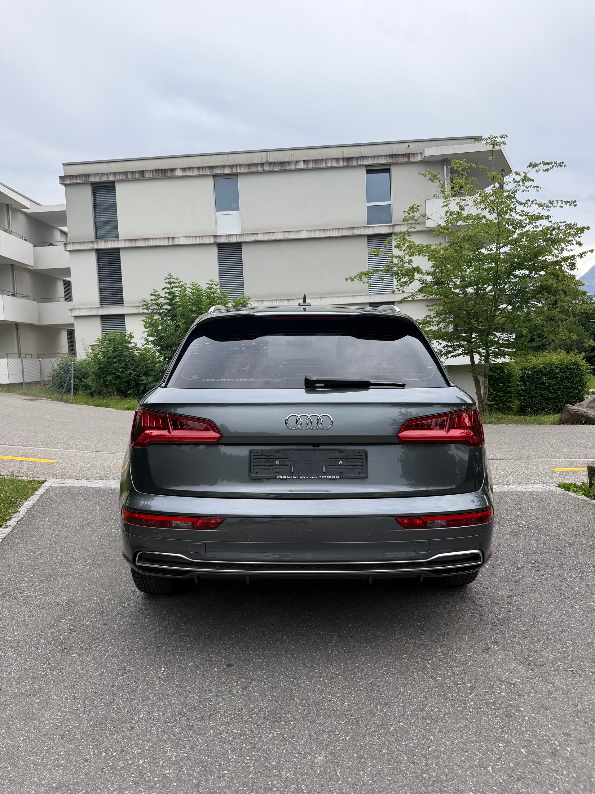 AUDI Q5 2.0 TDI sport quattro S-tronic-image-3