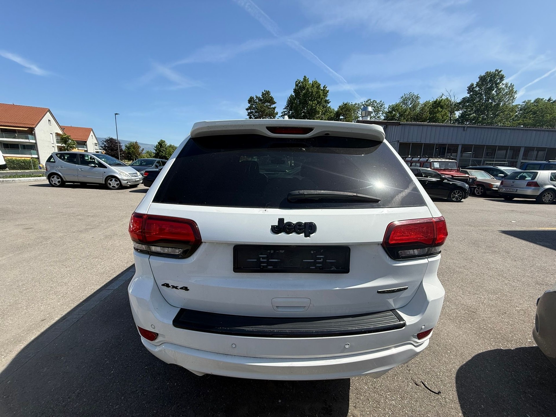 JEEP Grand Cherokee 3.0 CRD Summit Automatic-image-4
