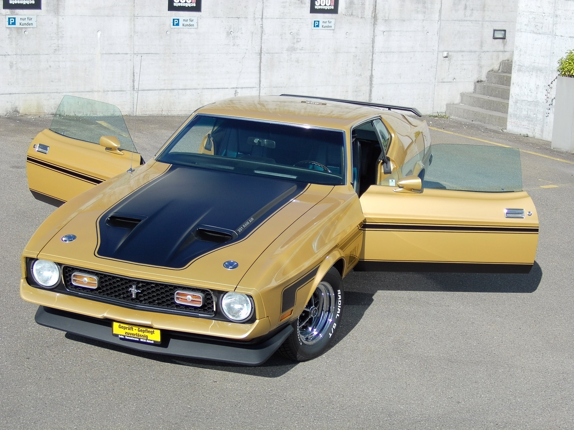 FORD Ford Mustang Mach1 351er 5.7 Liter V8. Motor (266 HP. Q-Motor Code) mit 4 Lochvergaser. C6 Automatic-image-2