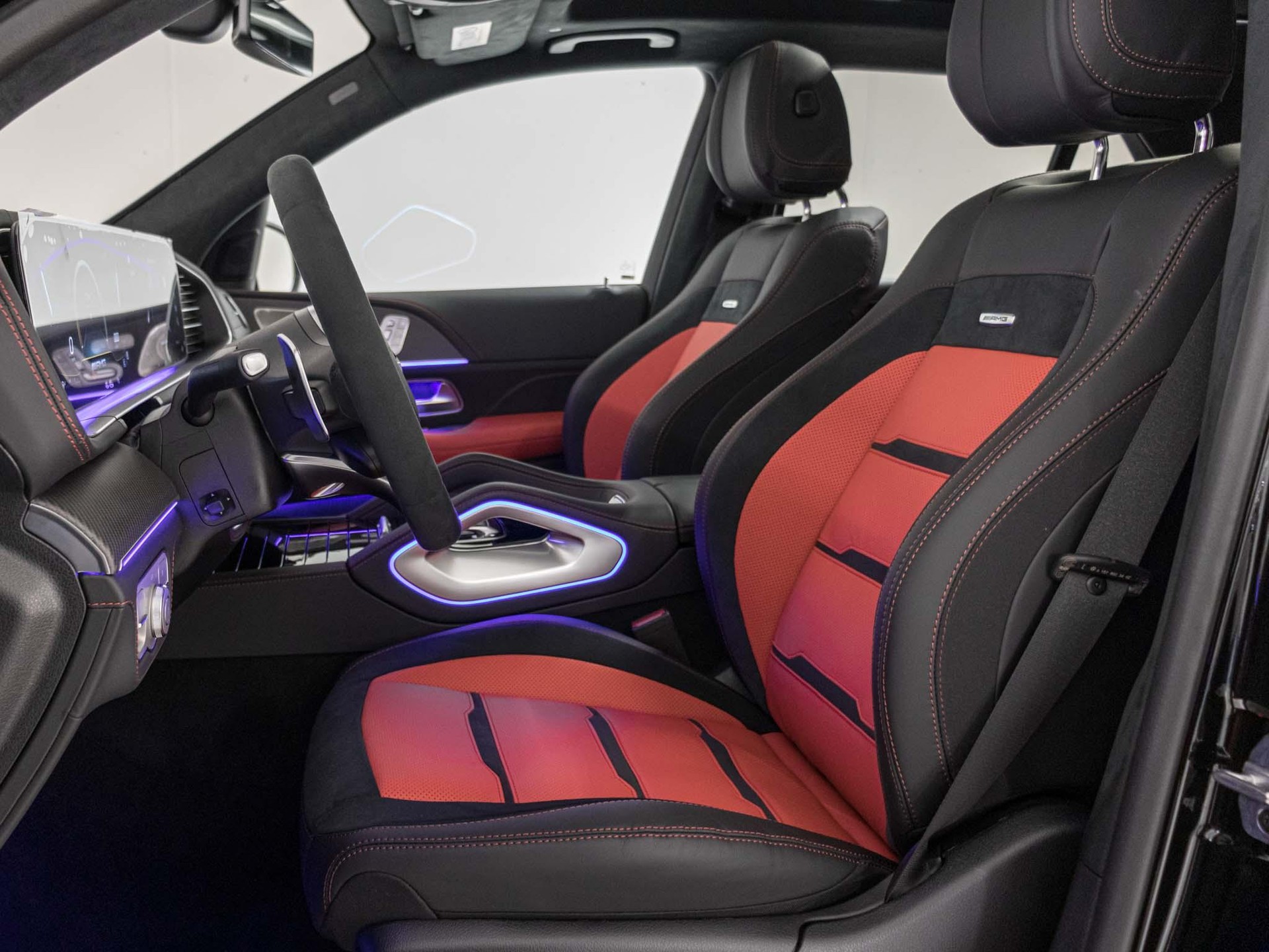 MERCEDES-BENZ GLE 63 AMG S 4MATIC+-image-6