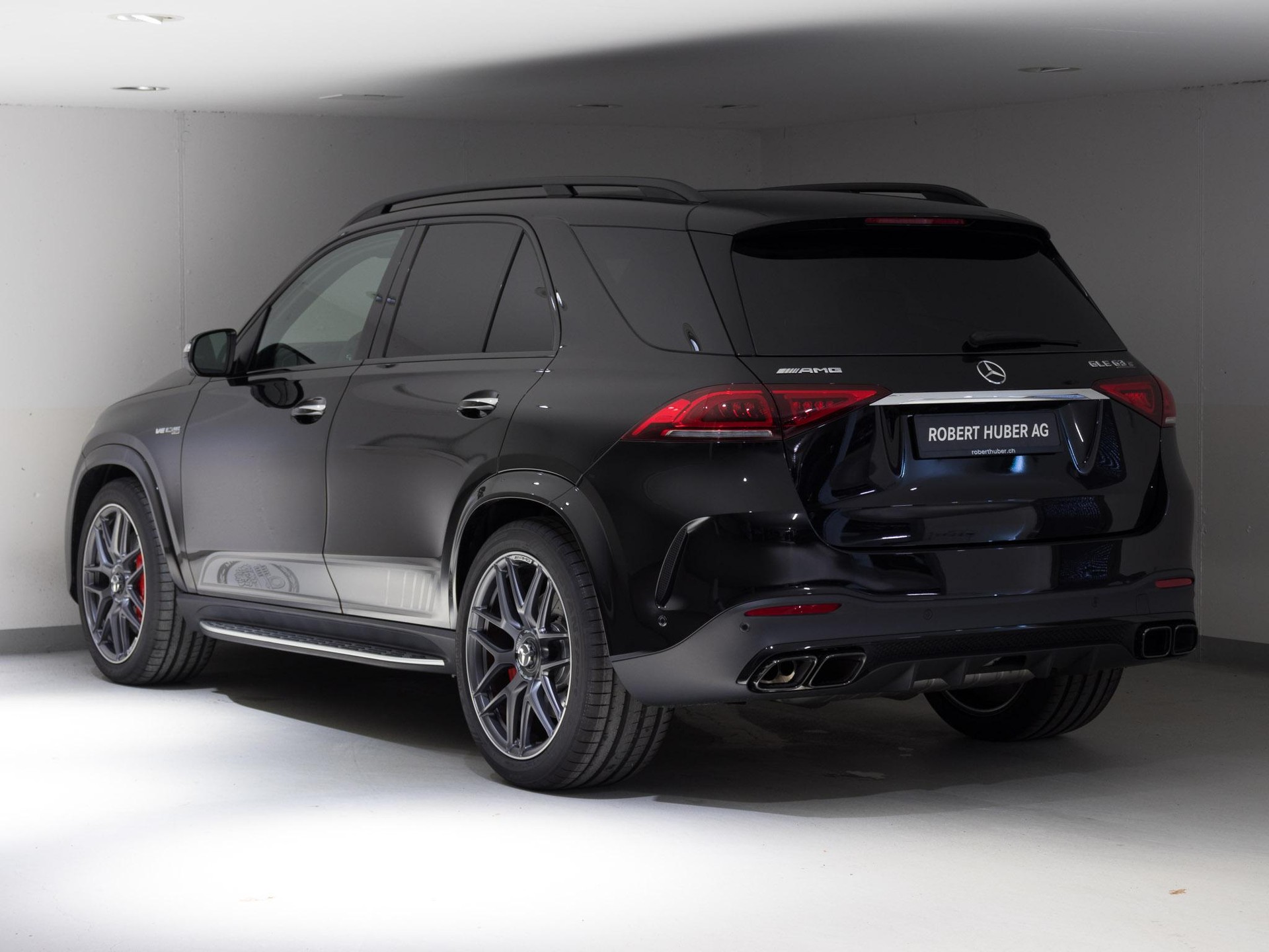 MERCEDES-BENZ GLE 63 AMG S 4MATIC+-image-3