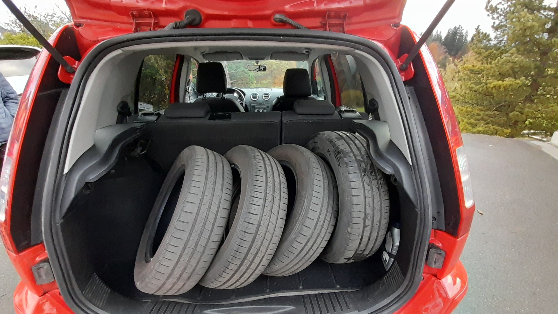 FORD 1.6 16V Plus-image-4