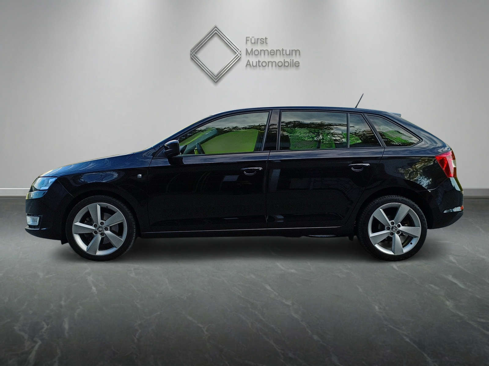 SKODA Rapid Spaceback 1.4 TSI Ambition DSG-image-2