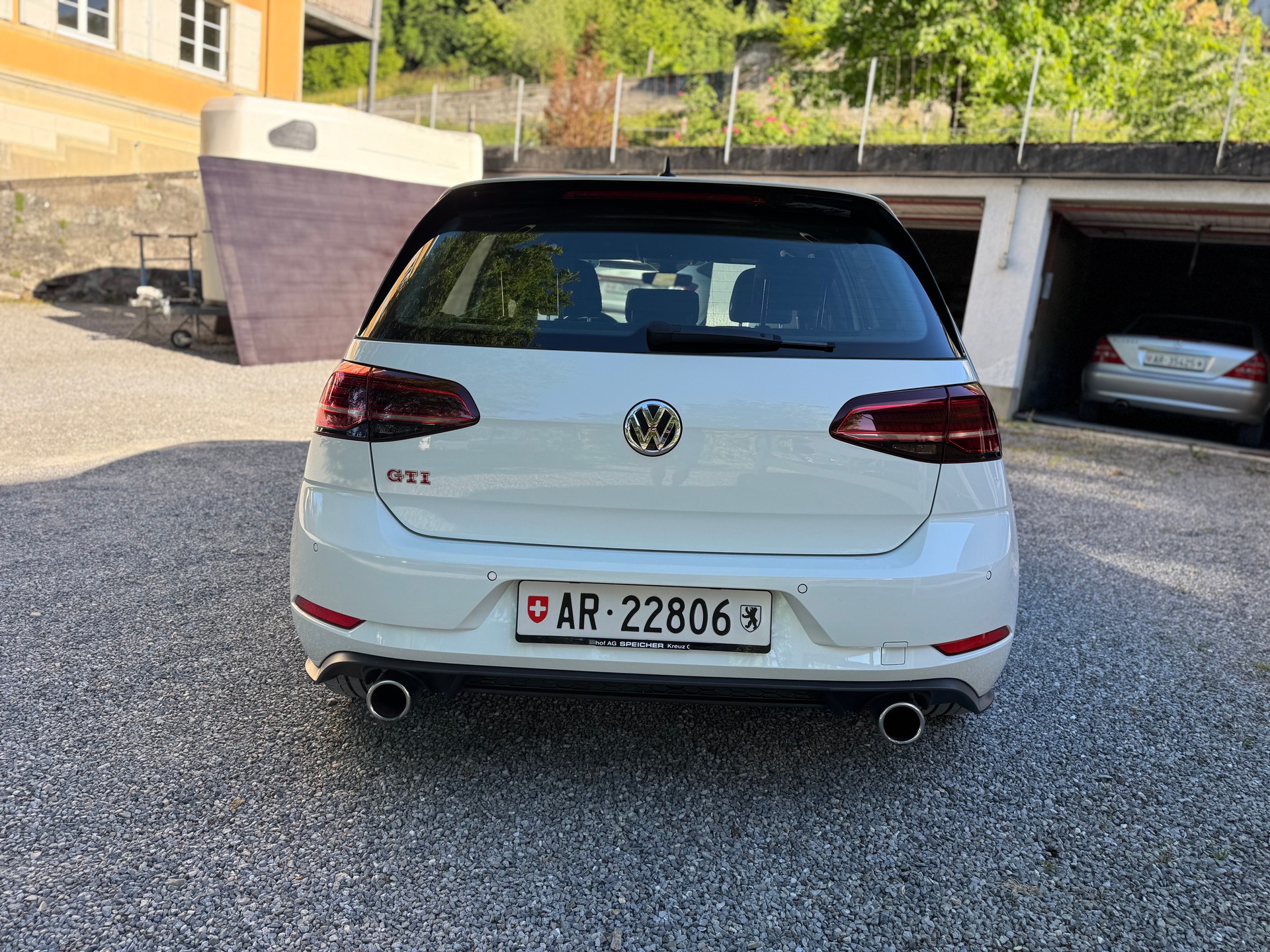 VW 2.0 TSI GTI Performance DSG-image-2