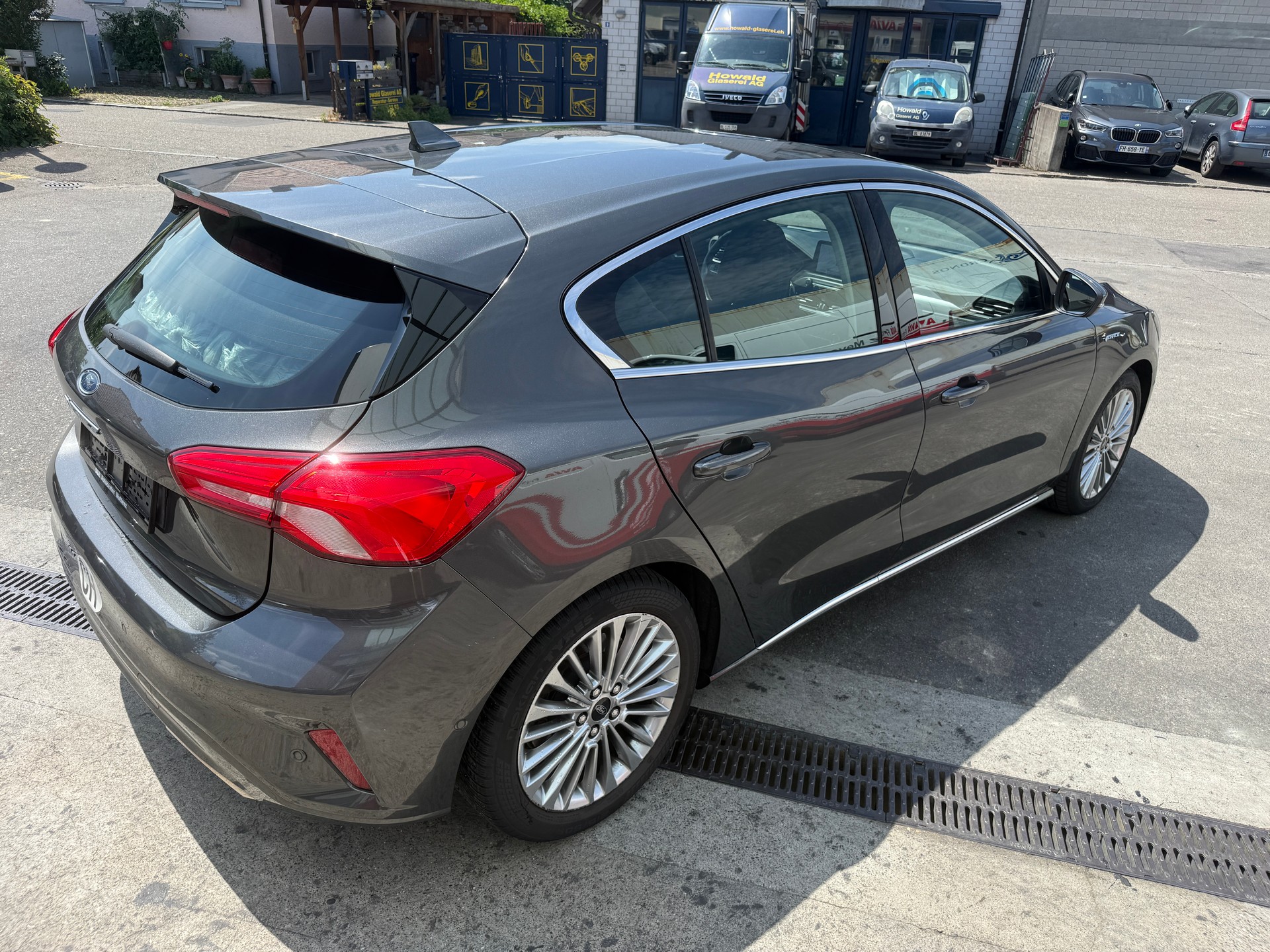 FORD Focus 2.0 TDCi Vignale Automatic-image-4
