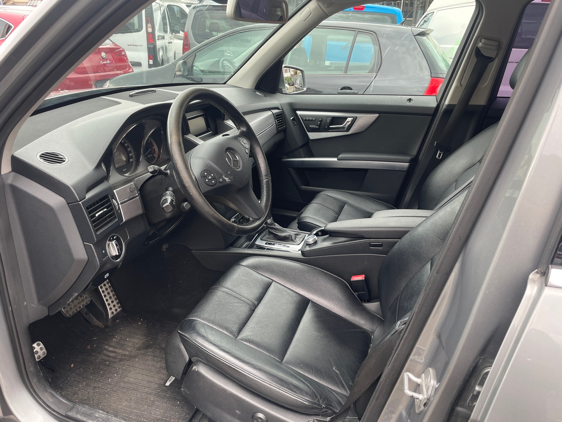 MERCEDES-BENZ GLK 350 CDI 4Matic 7G-Tronic-image-8