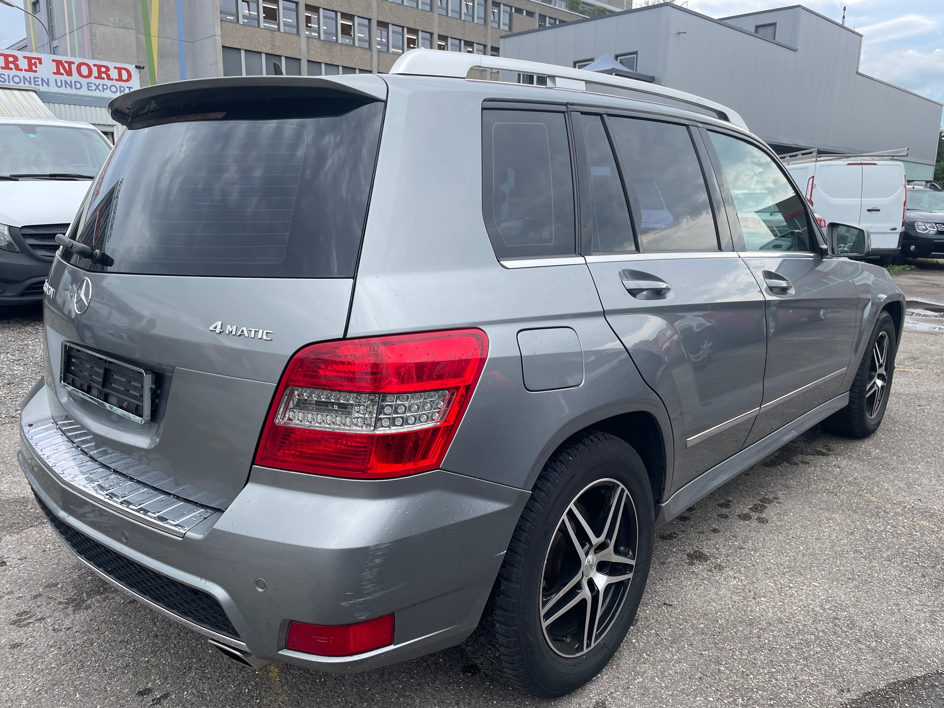 MERCEDES-BENZ GLK 350 CDI 4Matic 7G-Tronic-image-4
